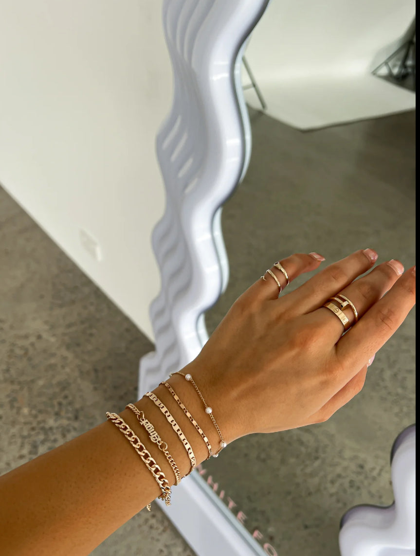 Woman's Bracelets